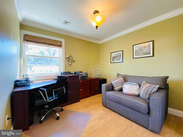 327 BARCELONA DR, Toms River, NJ 08753