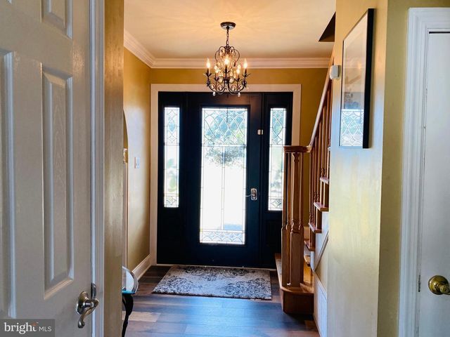 327 BARCELONA DR, Toms River, NJ 08753