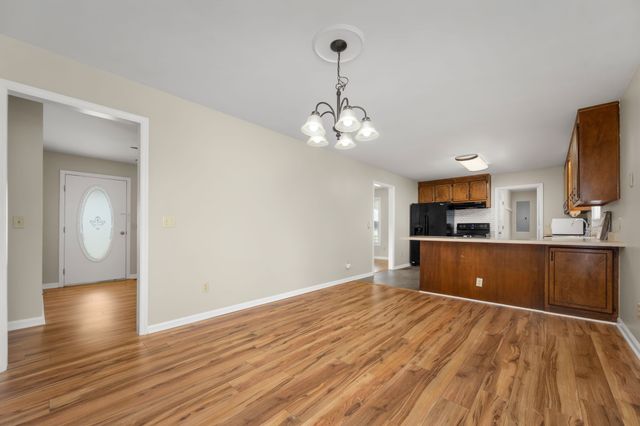 307 Jill Ln, Woodbury, TN 37190