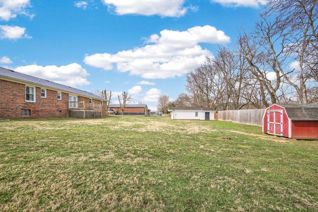 307 Jill Ln, Woodbury, TN 37190