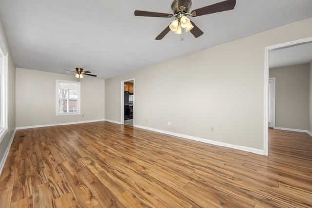 307 Jill Ln, Woodbury, TN 37190