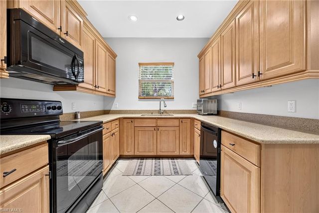 4400 Lazio WAY 205, Fort Myers, FL 33901