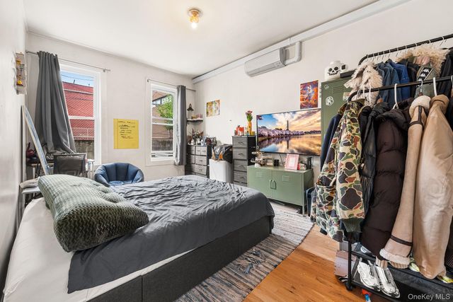 601 Knickerbocker Avenue, Brooklyn, NY 11221