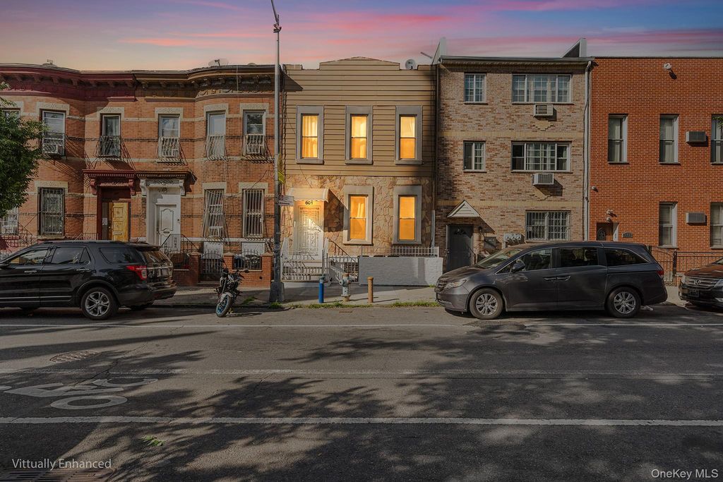 601 Knickerbocker Avenue, Brooklyn, NY 11221