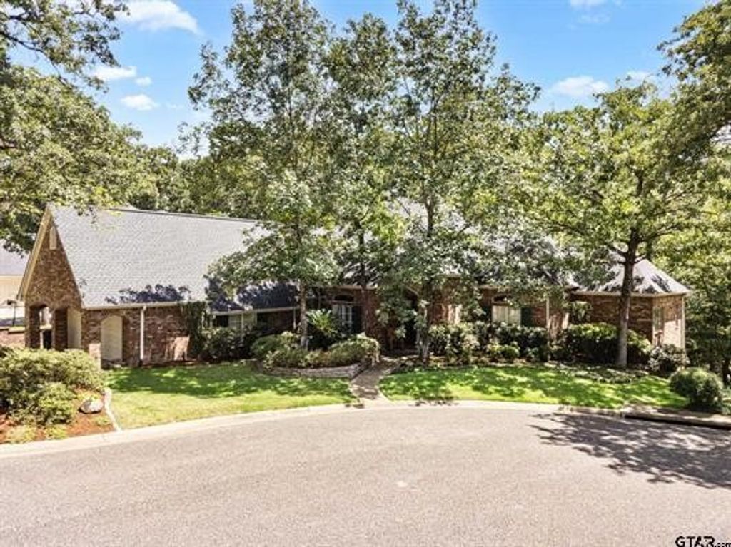 3634 Rock Creek Drive, Tyler, TX 75707