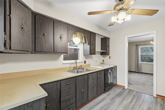 1490 Green Ave, Shaler, PA 15116