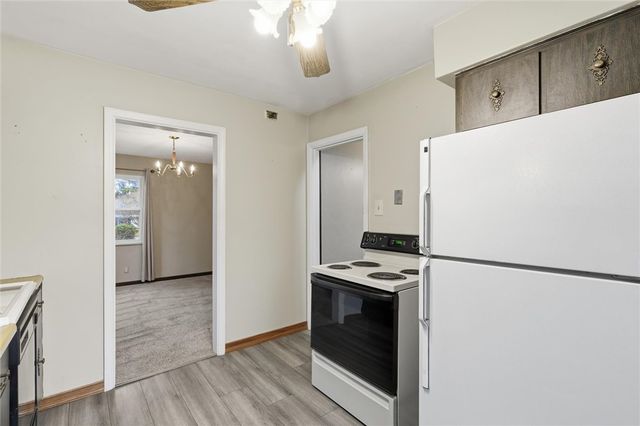 1490 Green Ave, Shaler, PA 15116