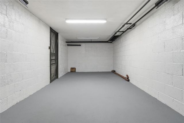 1490 Green Ave, Shaler, PA 15116