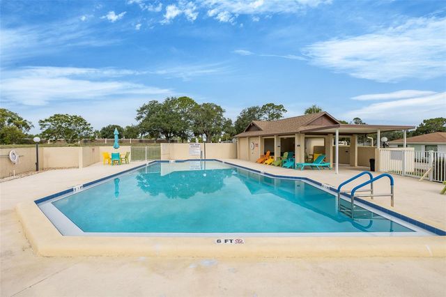 8310 HIGH POINT CIRCLE 4, Port Richey, FL 34668