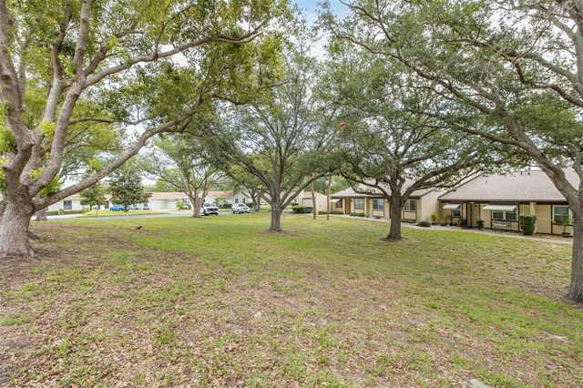 8310 HIGH POINT CIRCLE 4, Port Richey, FL 34668