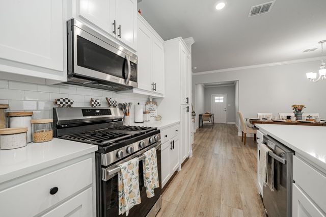 248 Waters Ridge Drive, Lavon, TX 75166