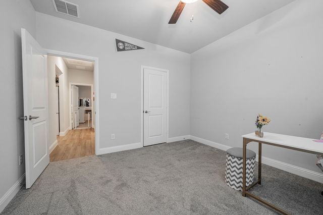 248 Waters Ridge Drive, Lavon, TX 75166