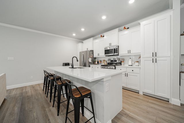 248 Waters Ridge Drive, Lavon, TX 75166