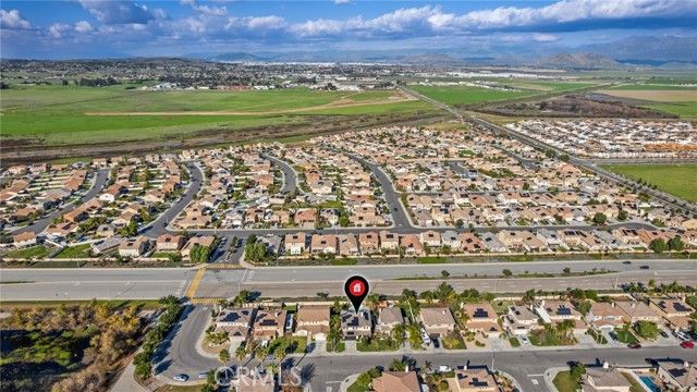 150 saddleback Way, Perris, CA 92570