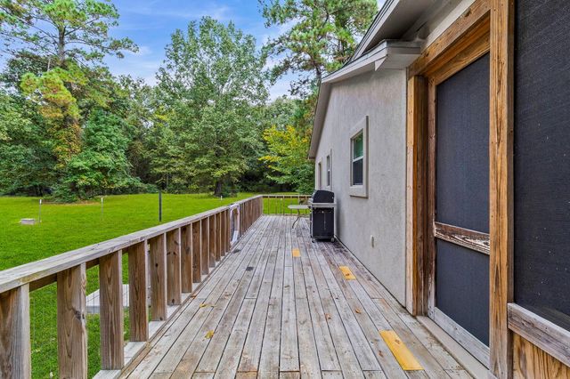 300 Hidden Oaks Drive, Point Blank, TX 77364