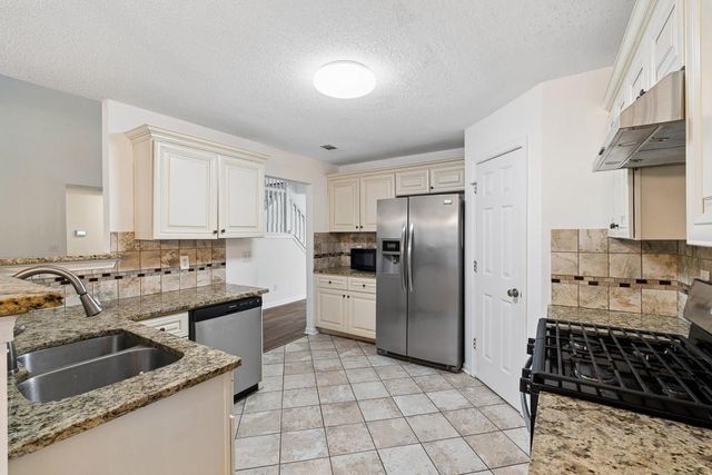 5000 Galleon Crossing, Decatur, GA 30035