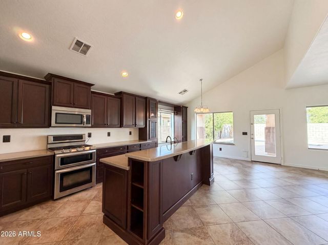 18689 N MILLER Way, Maricopa, AZ 85139