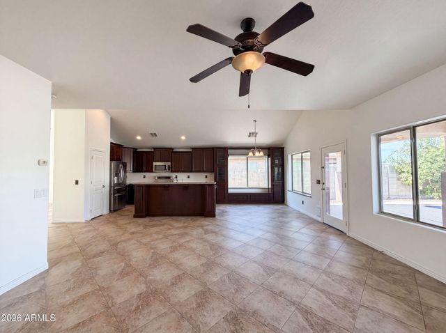 18689 N MILLER Way, Maricopa, AZ 85139