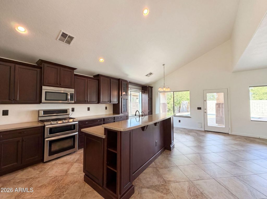 18689 N MILLER Way, Maricopa, AZ 85139 — photo 2