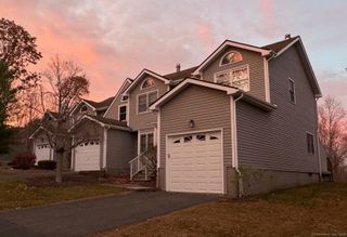 23 Lexington Place South, Durham, CT 06422