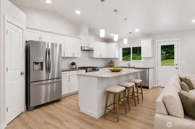 5170 Independence Place SW, Port Orchard, WA 98367