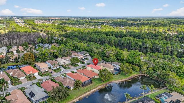 5012 Fairhaven LN, Naples, FL 34109