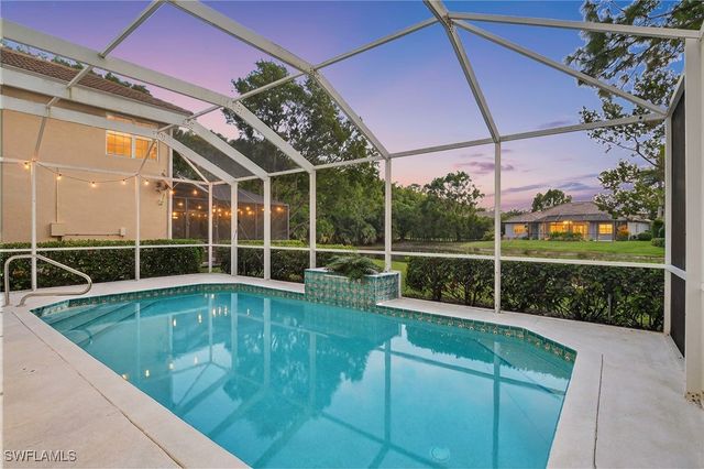 5012 Fairhaven LN, Naples, FL 34109