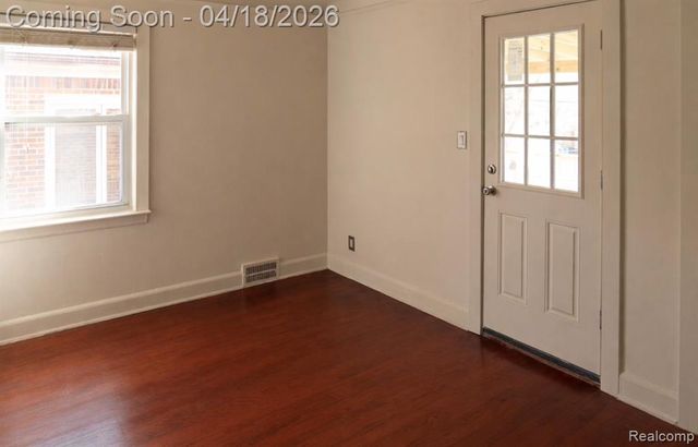 18435 Sorrento Street, Detroit, MI 48235