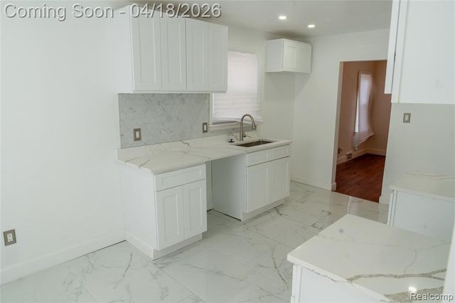 18435 Sorrento Street, Detroit, MI 48235