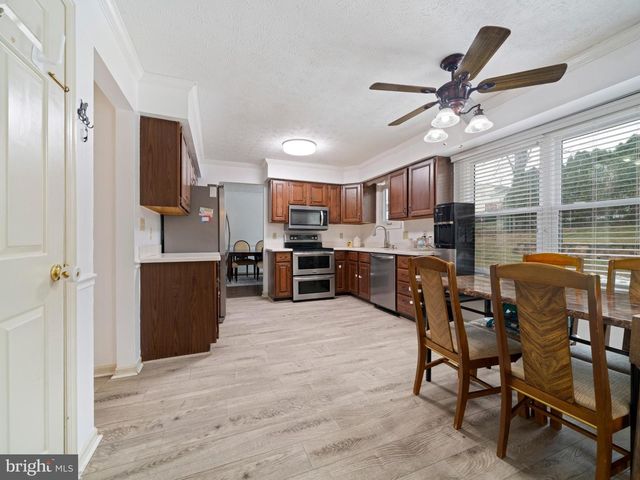 5724 KENWOOD AVE, Harrisburg, PA 17112