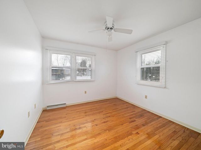 5724 KENWOOD AVE, Harrisburg, PA 17112