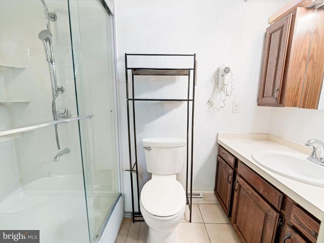 5724 KENWOOD AVE, Harrisburg, PA 17112