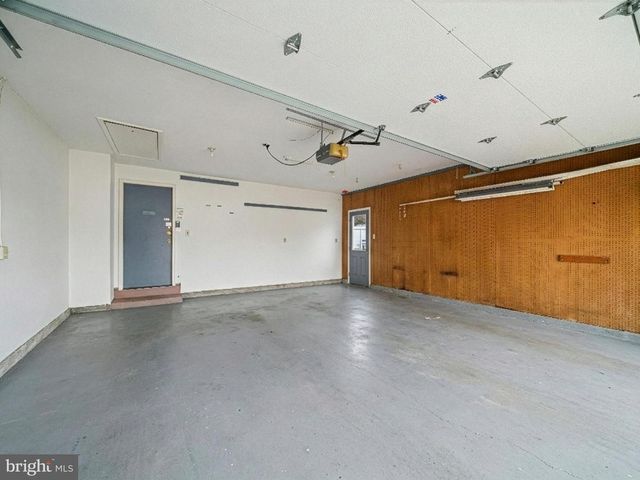 5724 KENWOOD AVE, Harrisburg, PA 17112