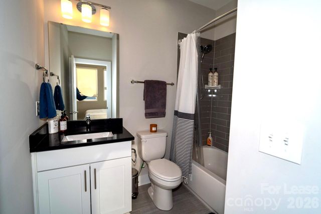 406 Southend Crossing Lane, Charlotte, NC 28203