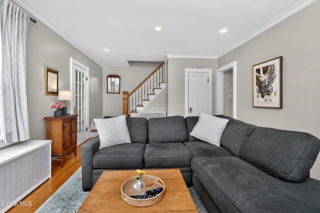 39 Van Buren Street, Albany, NY 12206