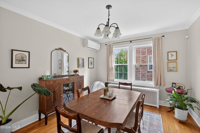 39 Van Buren Street, Albany, NY 12206