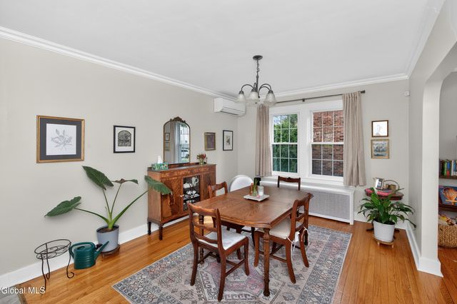 39 Van Buren Street, Albany, NY 12206