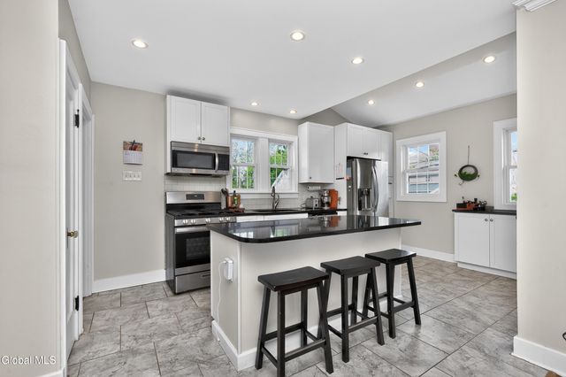39 Van Buren Street, Albany, NY 12206
