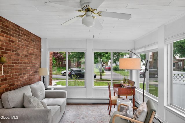 39 Van Buren Street, Albany, NY 12206