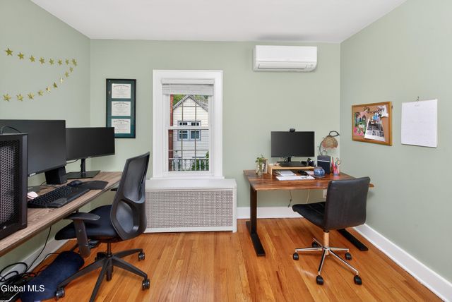 39 Van Buren Street, Albany, NY 12206
