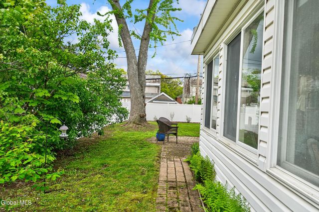 39 Van Buren Street, Albany, NY 12206