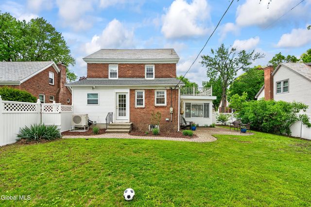 39 Van Buren Street, Albany, NY 12206