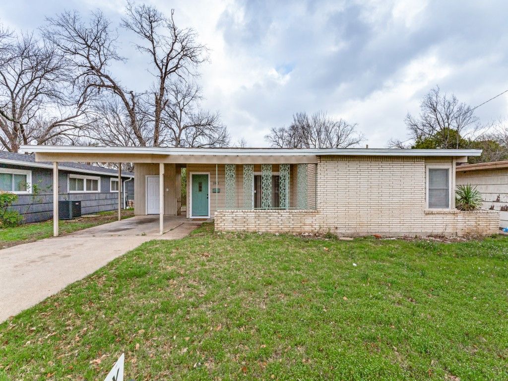 2812 Cordone Street, Fort Worth, TX 76133