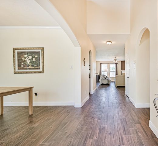 13715 Clear Trail Lane, Houston, TX 77034