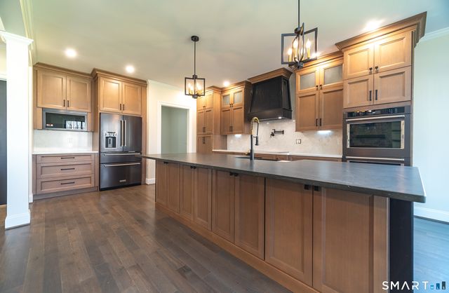 195 Silver Springs Drive, Haddam, CT 06441