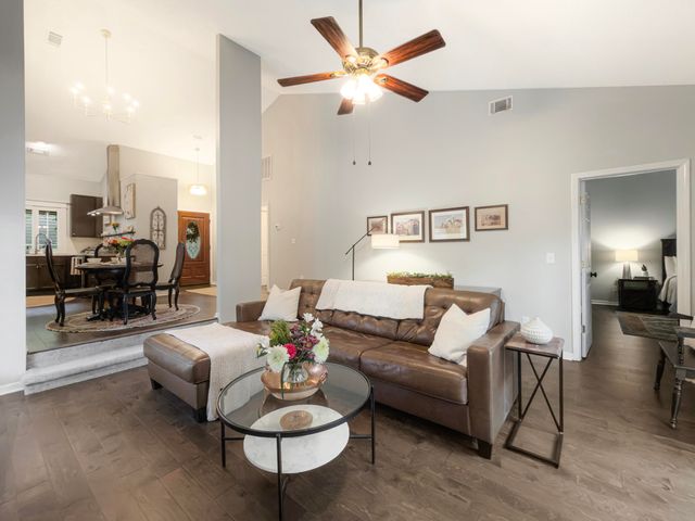 7818 Racquet Road, North Charleston, SC 29418