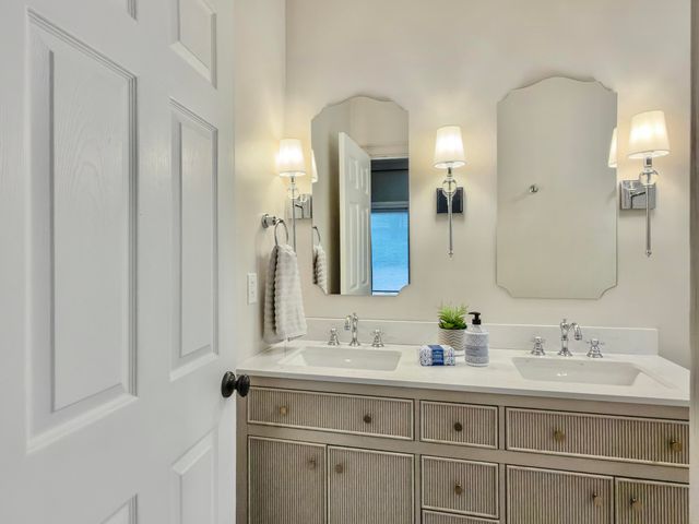 7818 Racquet Road, North Charleston, SC 29418