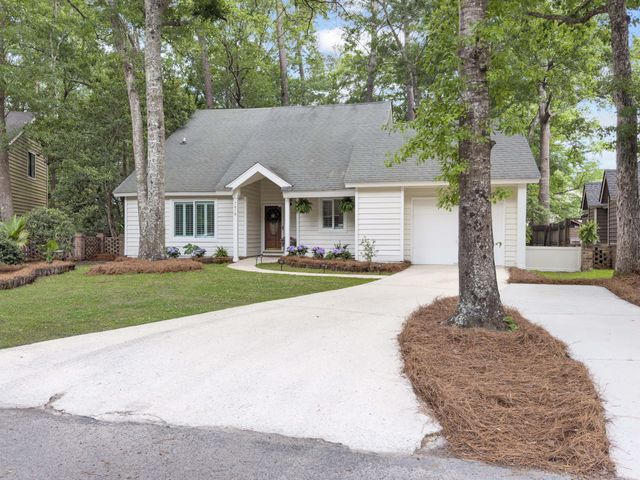 7818 Racquet Road, North Charleston, SC 29418