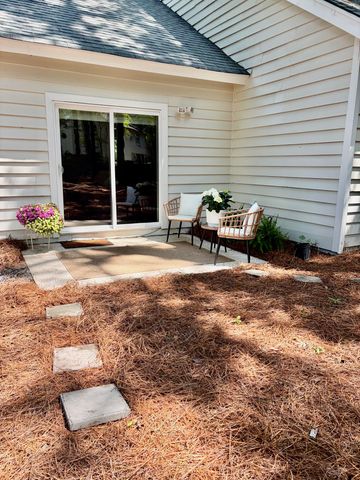 7818 Racquet Road, North Charleston, SC 29418