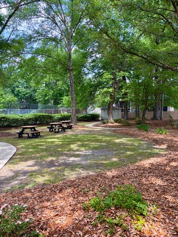 7818 Racquet Road, North Charleston, SC 29418